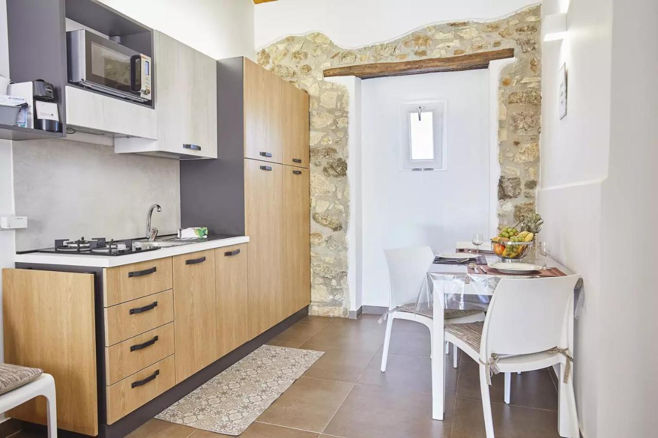 Casale Sammartano Apartments Ummari エクステリア 写真