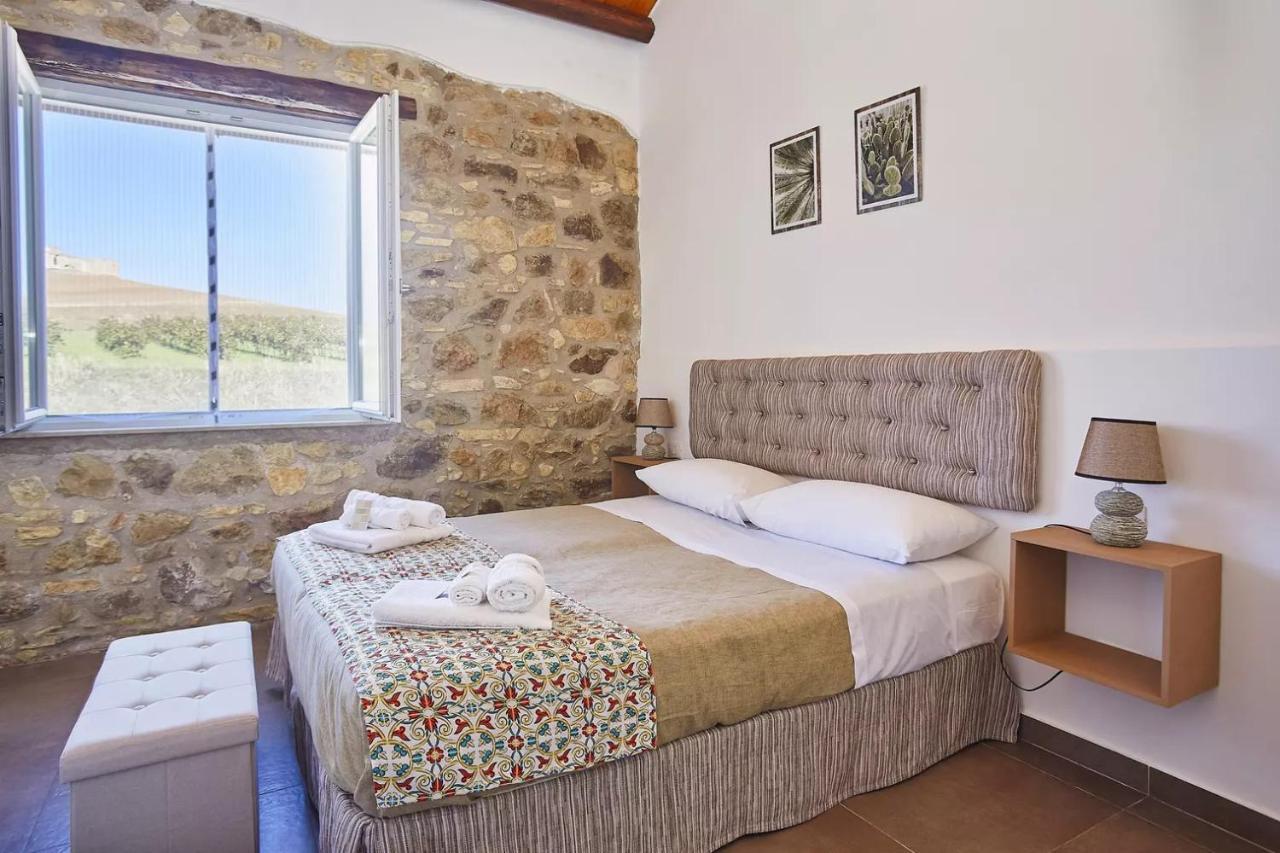 Casale Sammartano Apartments Ummari エクステリア 写真