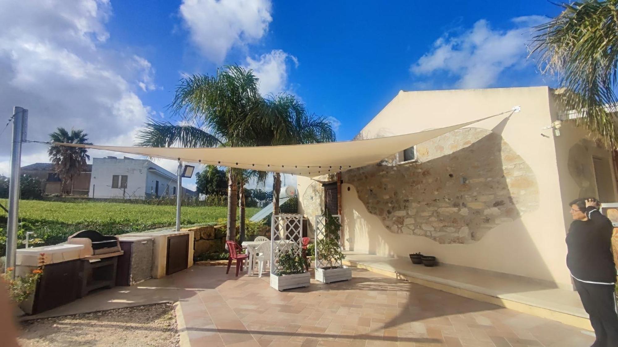 Casale Sammartano Apartments Ummari エクステリア 写真