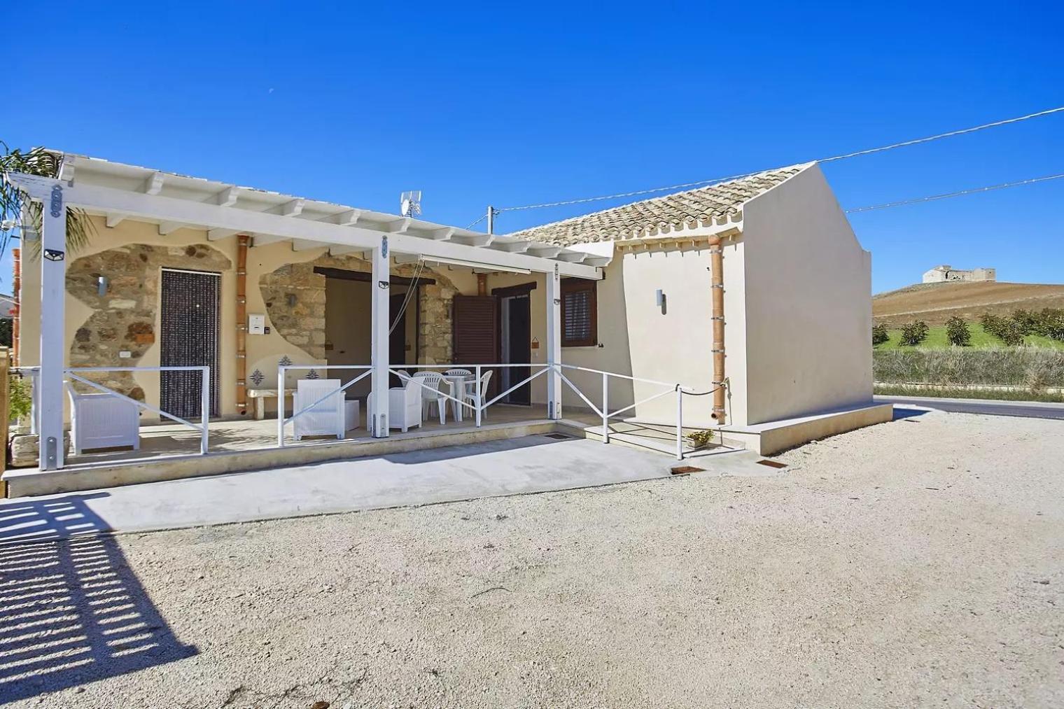 Casale Sammartano Apartments Ummari エクステリア 写真